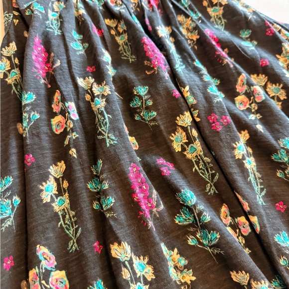 Natural Life Multicolor Floral Top - Picture 3 of 13